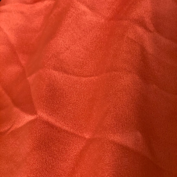 Gown dress - Picture 2 of 2